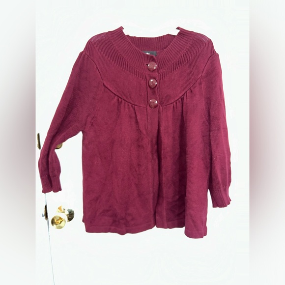 Mossimo sweater - Picture 3 of 14